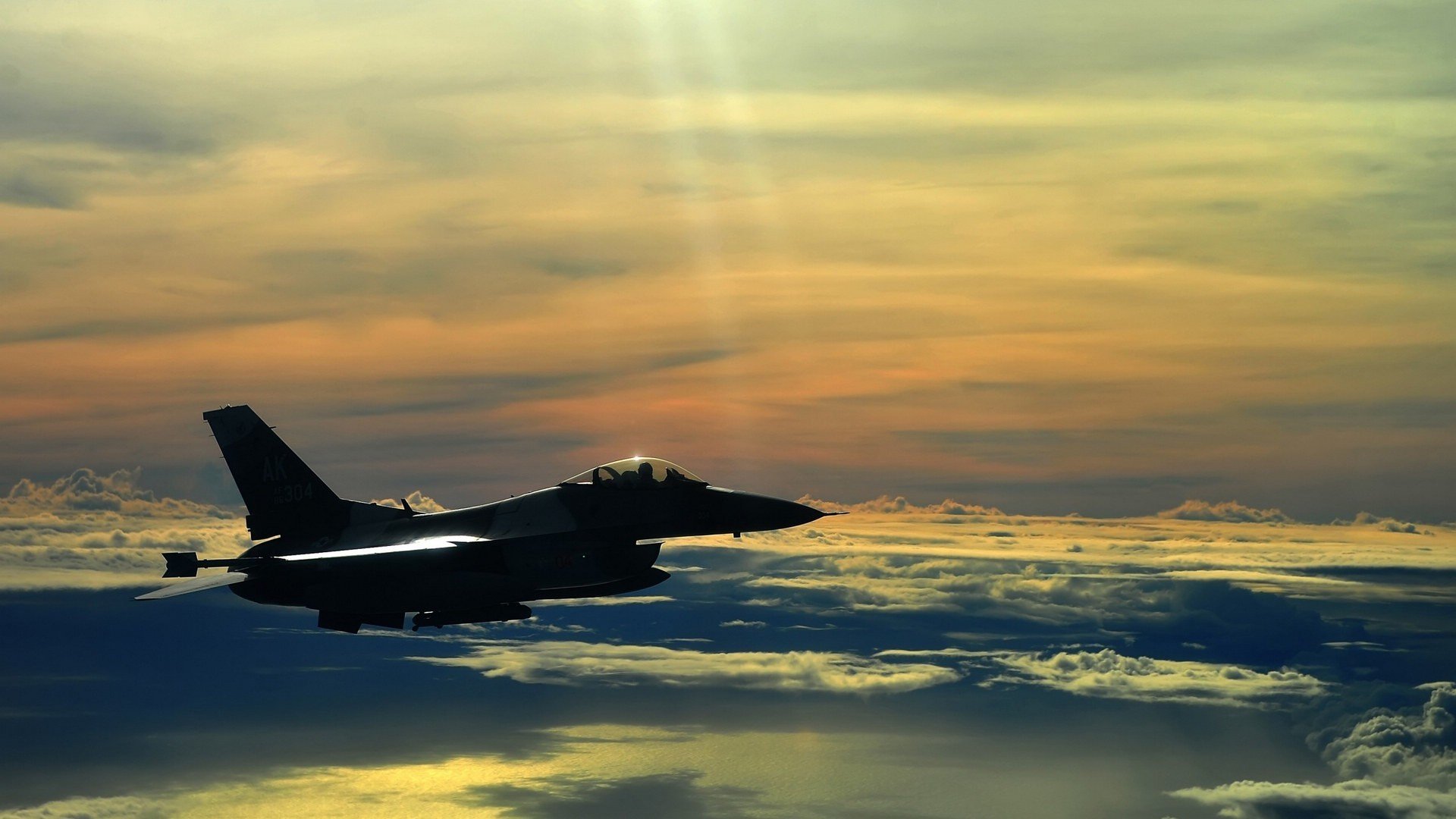 “胡利安·门德斯:全能球员的崛起,助力阿根廷美洲狮队未来走向巅峰”